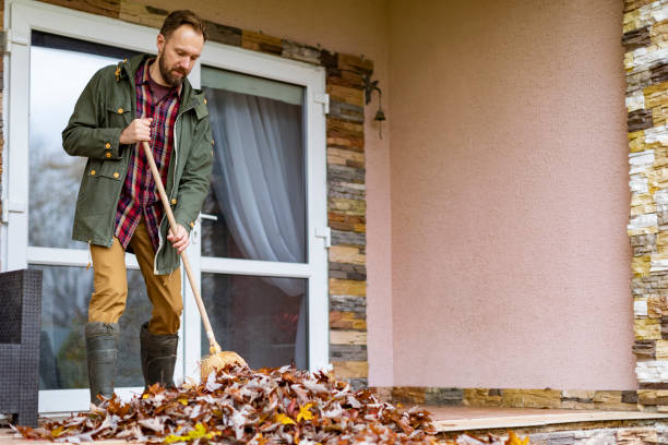 Best Hot Tub Removal  in Fowler, MI